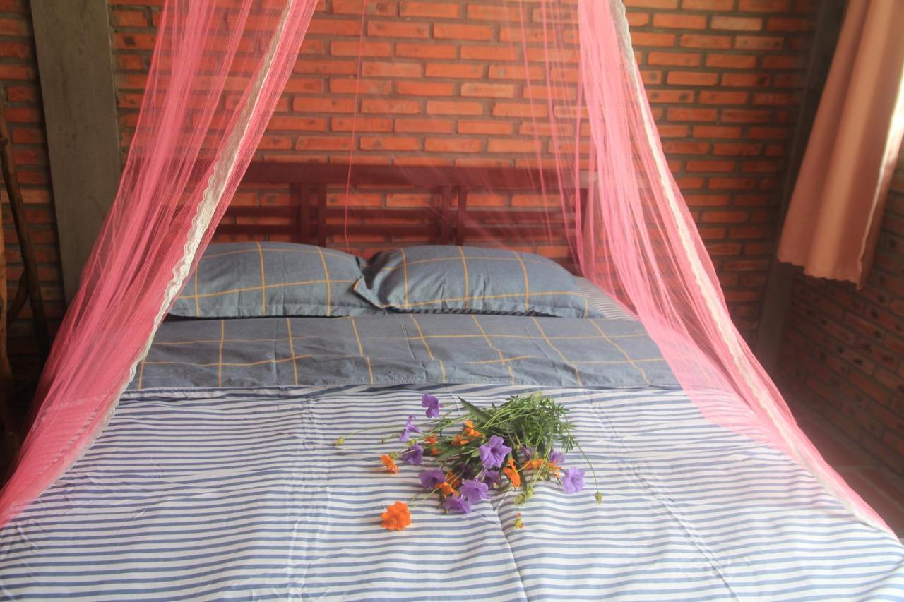 Bau Bi Mini Farmstay Mekong - Tien Giang Ми Тхо Екстериор снимка
